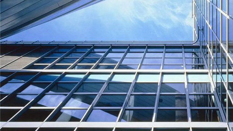 上海旧房换门窗，安装费用节省攻略：关键因素全解析
